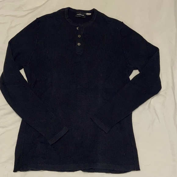 Frank & Oak Waffle Henley - Picture 1 of 3